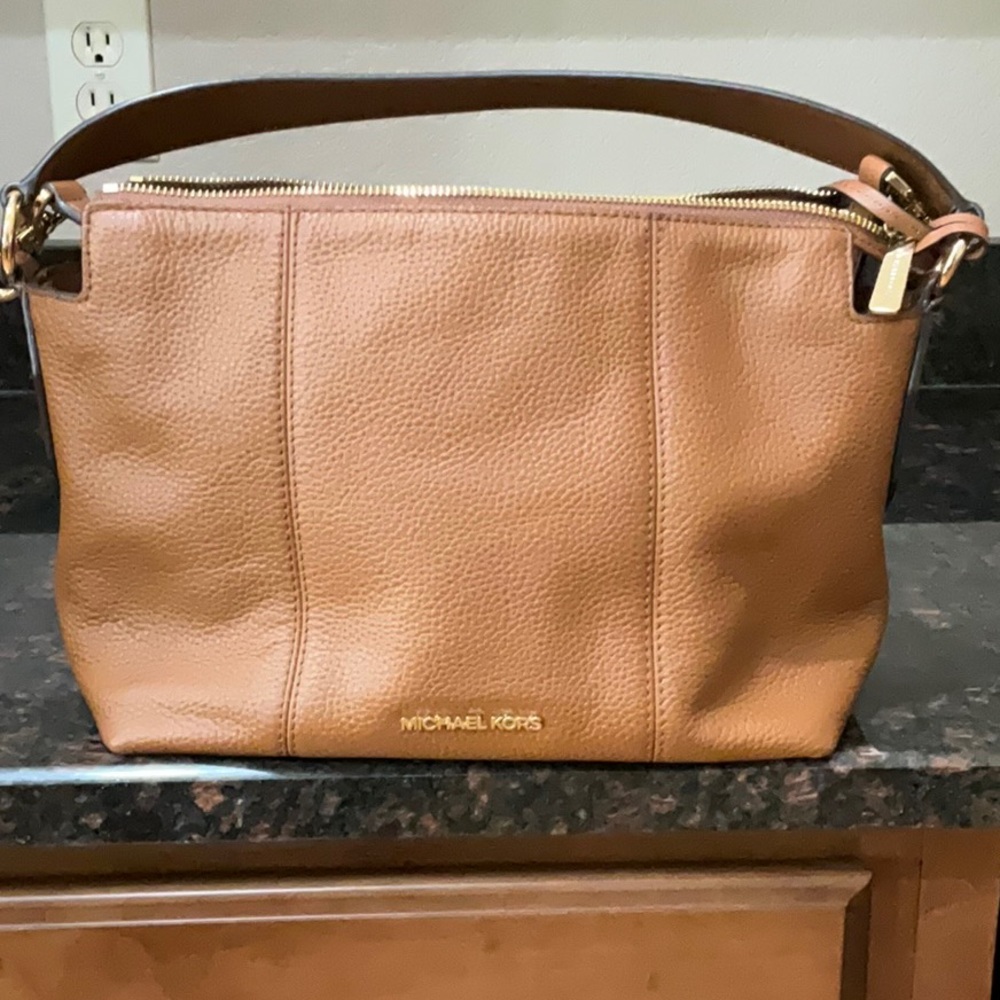 Michael Kors purse brown